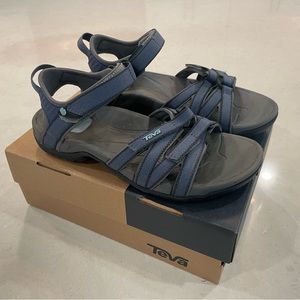 SOLD 🩴 TEVA Tirra Women’s Sandals 8.5 Vegan